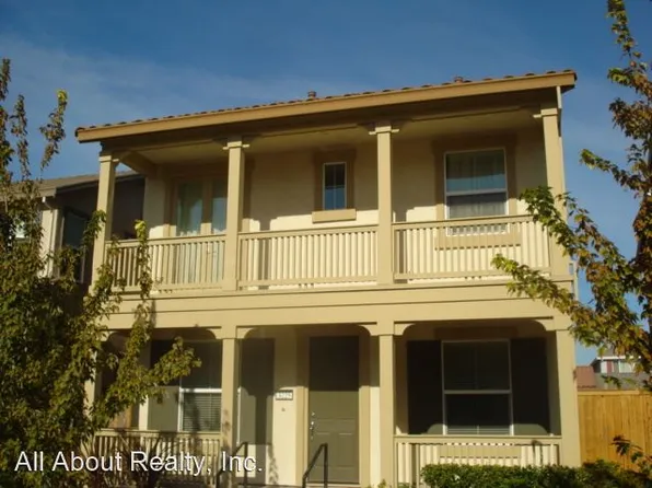 3225 Parkham Dr, Roseville, CA 95747