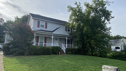3012 Towne Valley Rd Photo 1