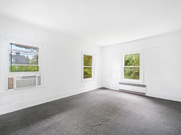 209 Argyle Road image 26 of 34