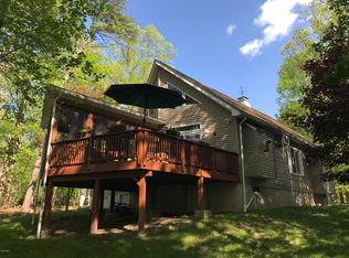 125 Southwynd Dr, Milford, PA 18337