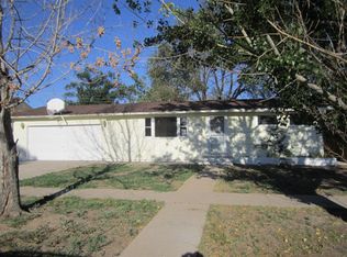 1620 Jerry Murphy Rd, Pueblo, CO 81001