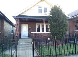 5835 S Sacramento Ave, Chicago, IL 60629