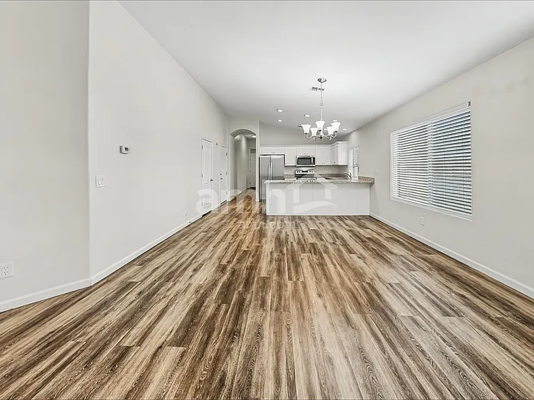 35042 N Aubrac Cir — Photo 7