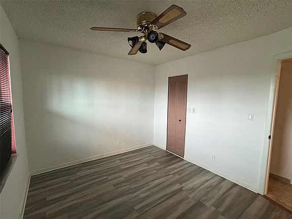 5th image of 9480 Sunrise Lakes Boulevard #309