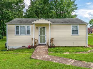 1612 Taylor Town Rd, White Bluff, TN 37187