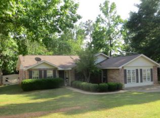 1907 Hanson Ct, Opelika, AL 36801