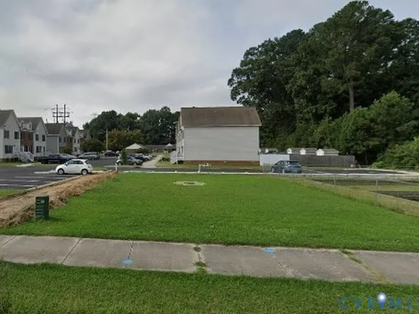 3183 King William Ave, West Pt, VA 23181