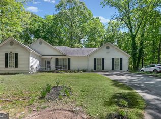 365 Cook Dr, Ellenwood, GA 30294