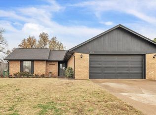 2700 Greenfield Dr, Edmond, OK 73012