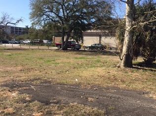 683 Water St, Biloxi, MS 39530