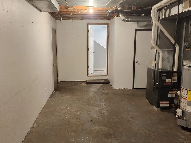 1298 S Bayshore Rd #1 — Photo 18