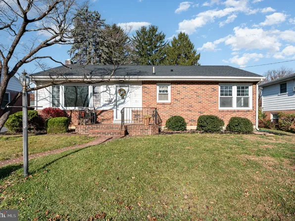 711 15th St, New Cumberland, PA 17070