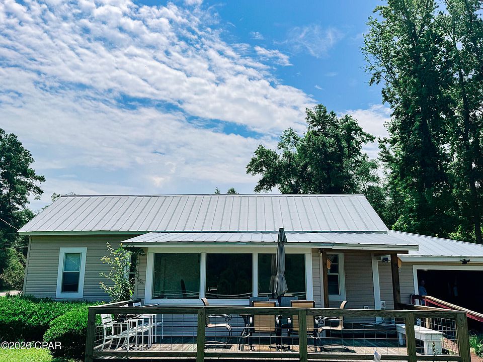 1st image of 7693 NW Chattahoochee Cir