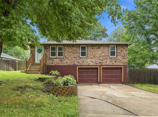 10728 N Walnut St, Kansas City, MO 64155