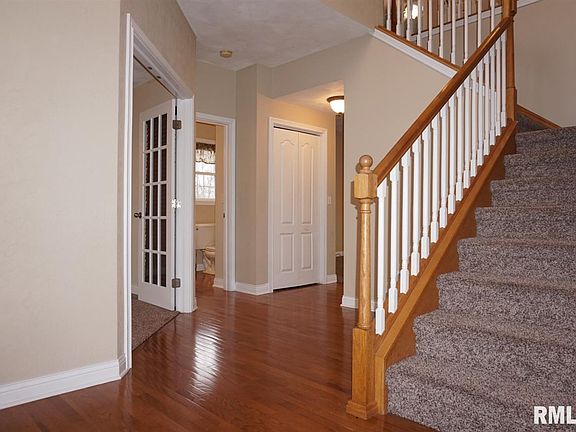 4th image of 3917 Deer Run Dr