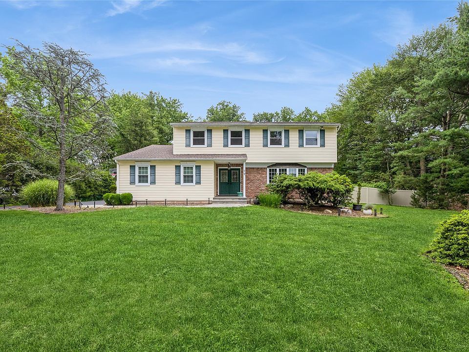 1st image of 19 Christie Drive