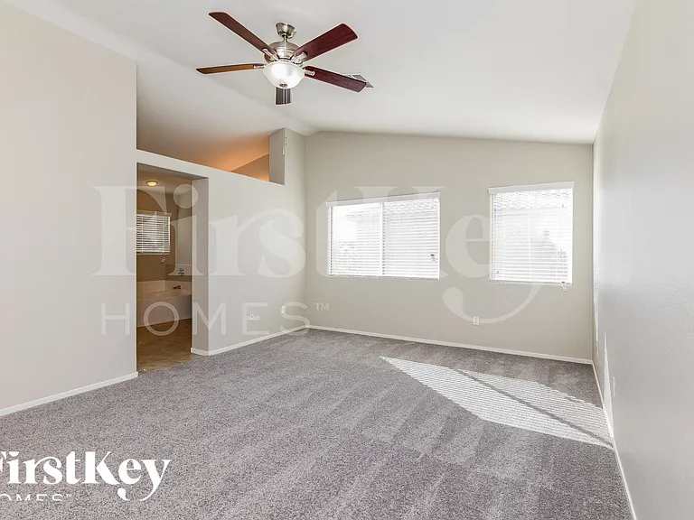 9553 Parker Springs Ct — Photo 7
