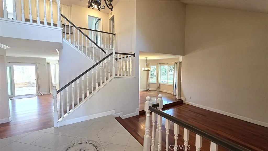 4 bed, 2614 sqft, $4,800 — Photo 4
