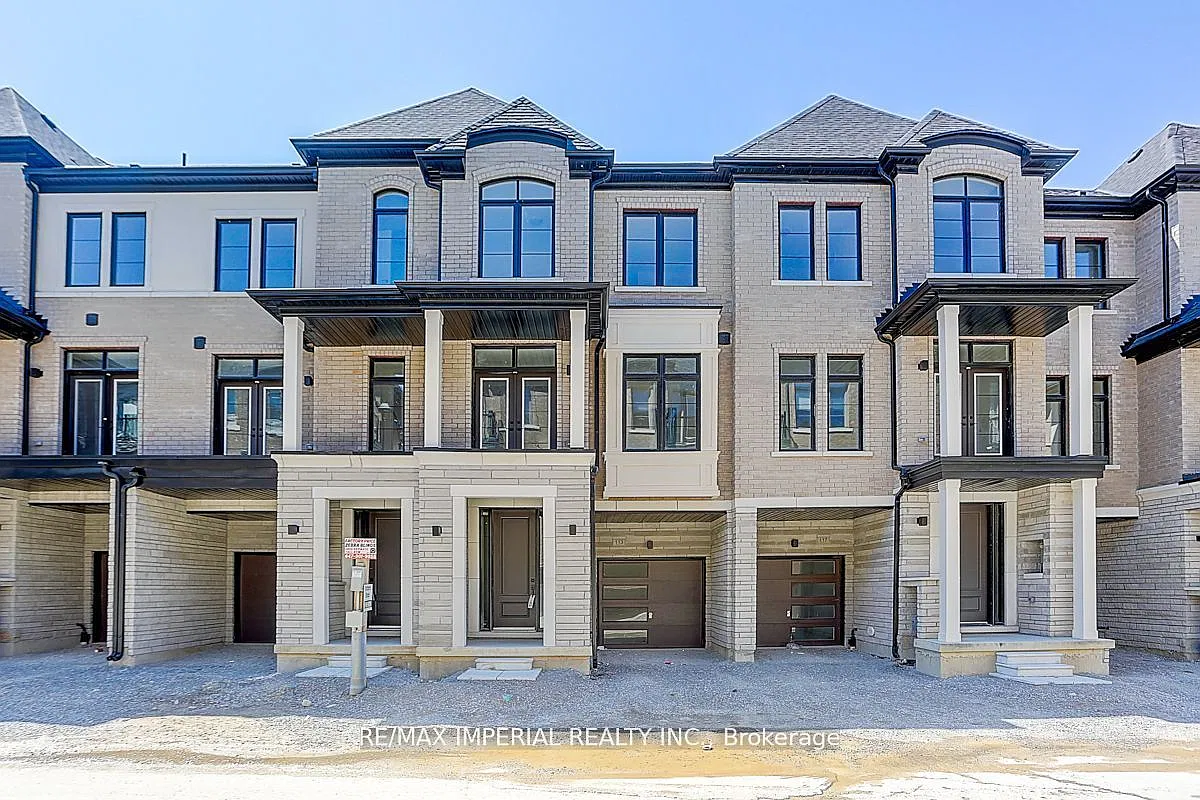 4 bed, $3,950 — Photo 1