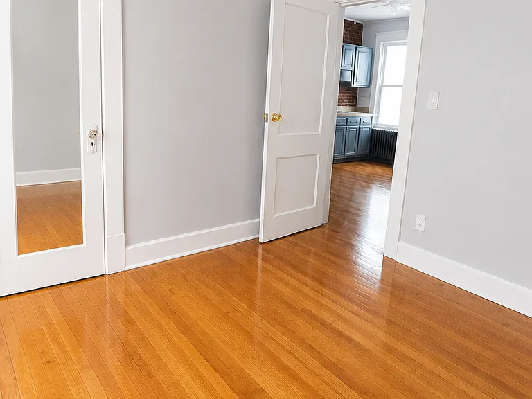 248 Morris St #1 — Photo 3