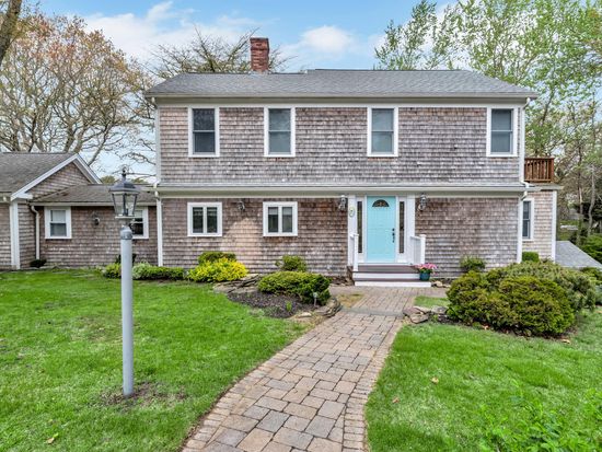 107 Wimbledon Drive, West Yarmouth, MA 02673