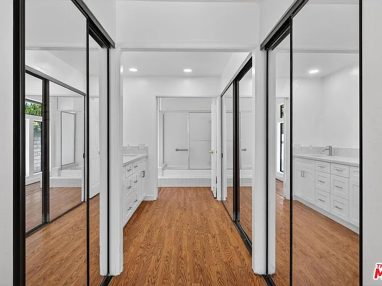 7652 Quimby Ave — Photo 25