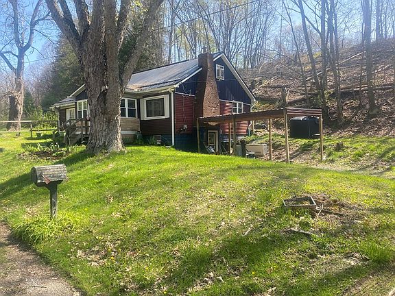 2nd image of 1760 Jordan Hollow Rd
