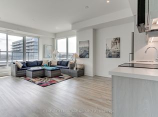 The Davis, Newmarket, ON L3Y 0G7