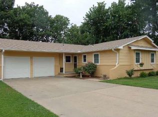 511 Simpson Rd, El Dorado, KS 67042