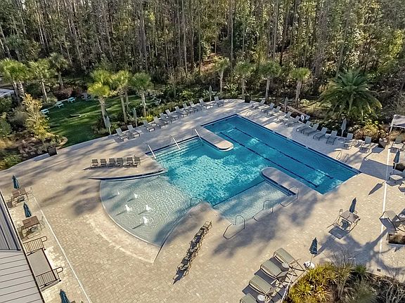 5th image of 431 Dalton Mill Dr