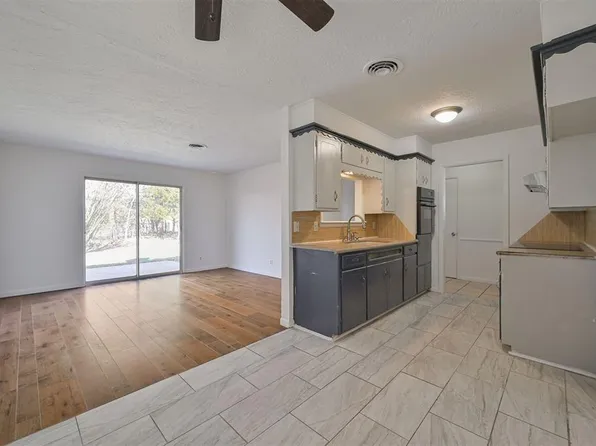 1103 Woods Ave, Norman, OK 73069
