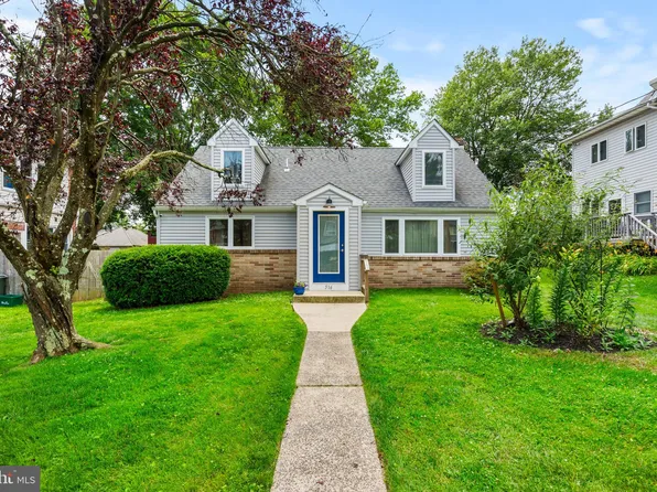 516 Vine St, Perkasie, PA 18944