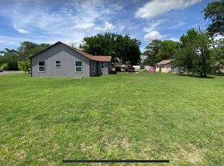 502 S 4th St, Hammon, OK 73650