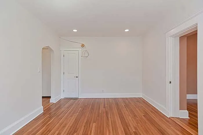 70 Strathmore Rd #9B — Photo 11