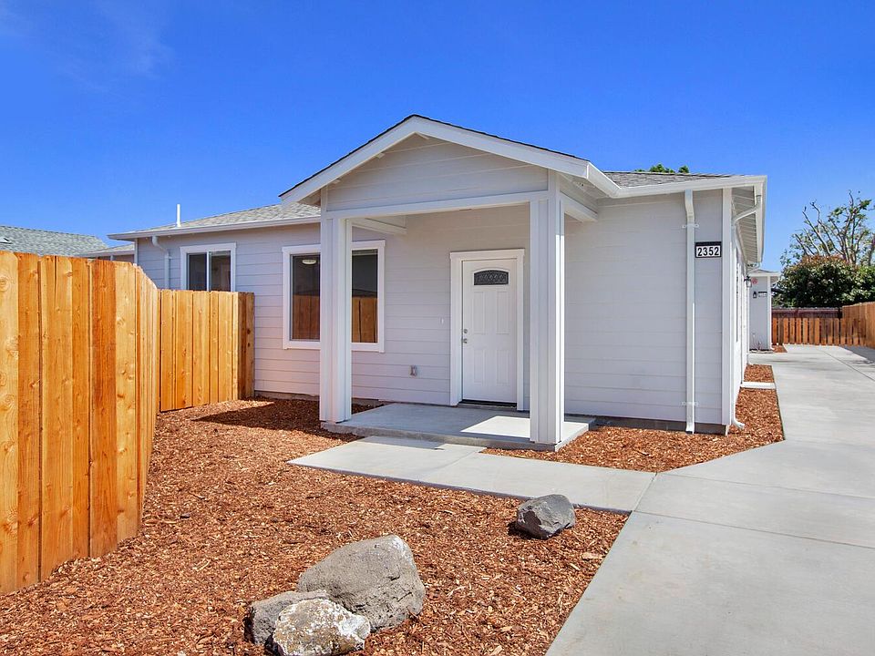 1st image of 2352 Marina Blvd