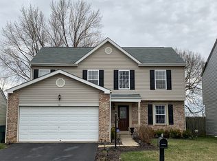 394 Oak Breeze Dr, Columbus, OH 43207