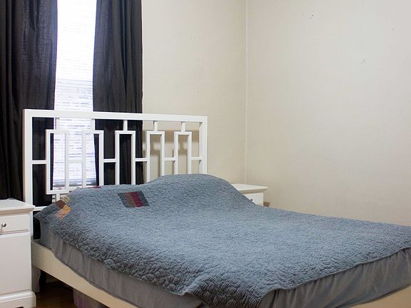 5th image of 4832 N Claremont Ave #2