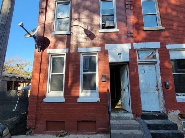 813 W Birch St, Philadelphia, PA 19133
