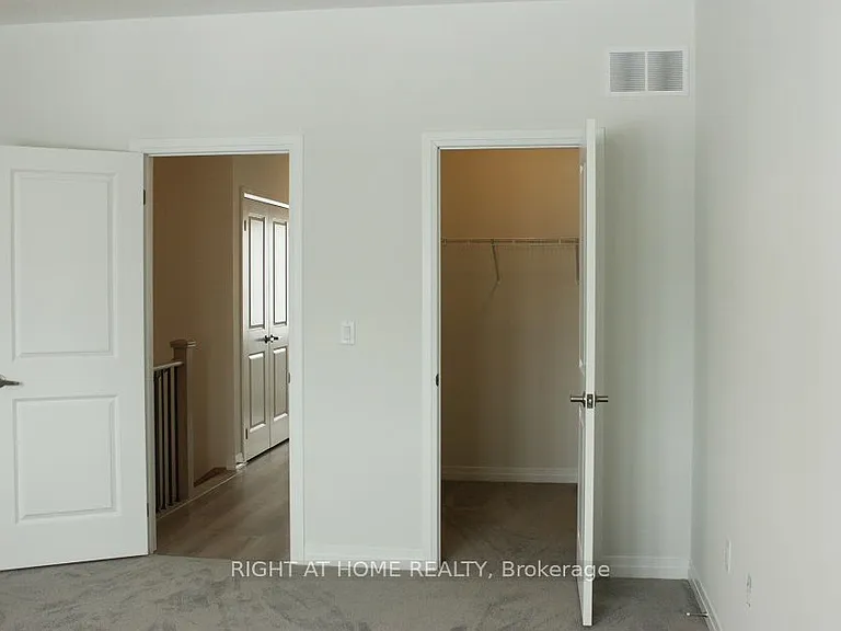 107 Schmeltzer Cres — Photo 12