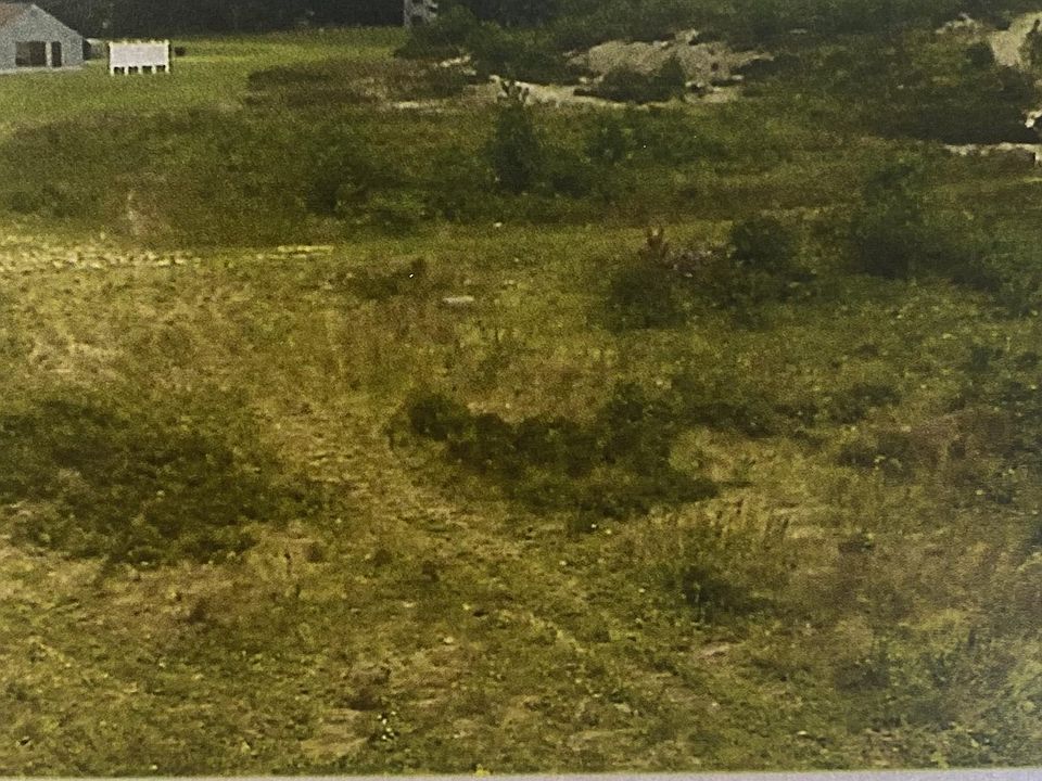 2nd image of 626 West Swanzey Road