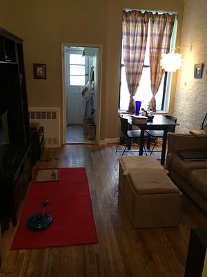Rented by Eric Goodman Realty Corp | media 18
