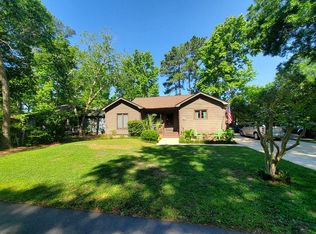 851 King James Ct, Murrells Inlet, SC 29576