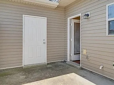 805 Lower Park Pl — Photo 11