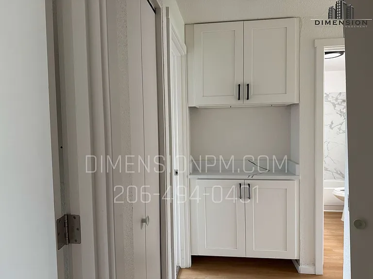 Apartment in Pacific! Easy to book Self Tours! — Photo 16