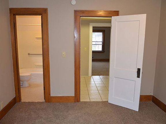 5th image of 2601 B St APT 3