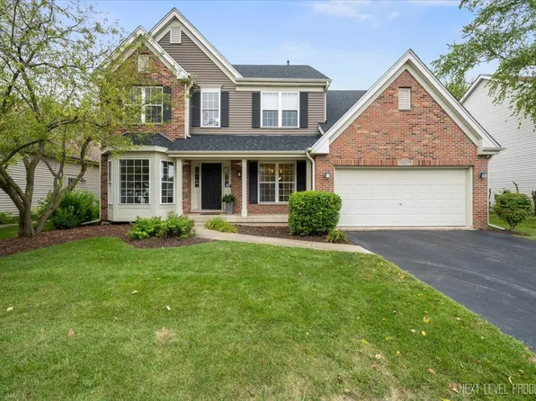 0S978 E Burnham Ln, Geneva, IL 60134