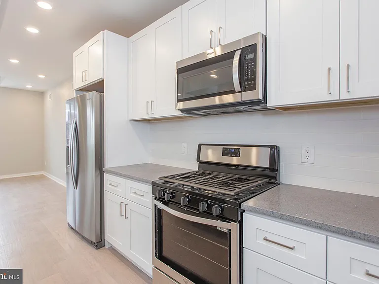 1320 S Opal St #2 — Photo 7