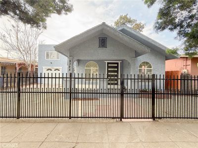 5325 Latham St, Los Angeles, CA, 90011