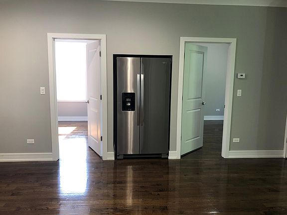 5th image of 1752 W Catalpa Ave #1E-2E-1W