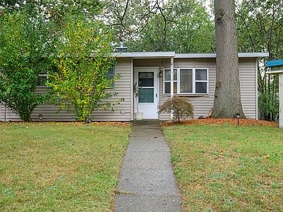 1st image of 2417 Cimarron Dr